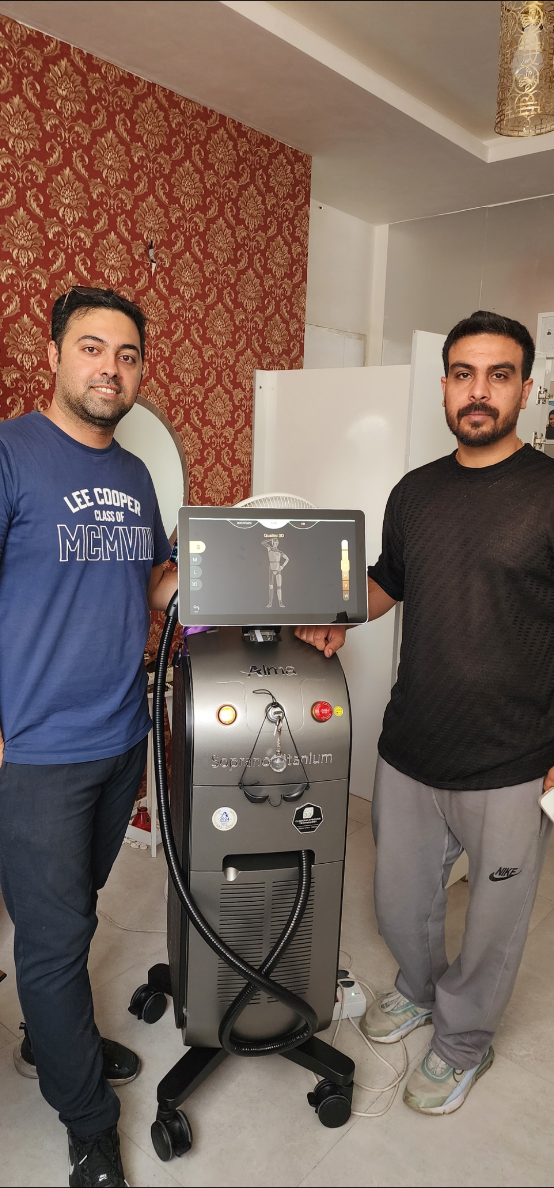 تیتانیوم در مشهد